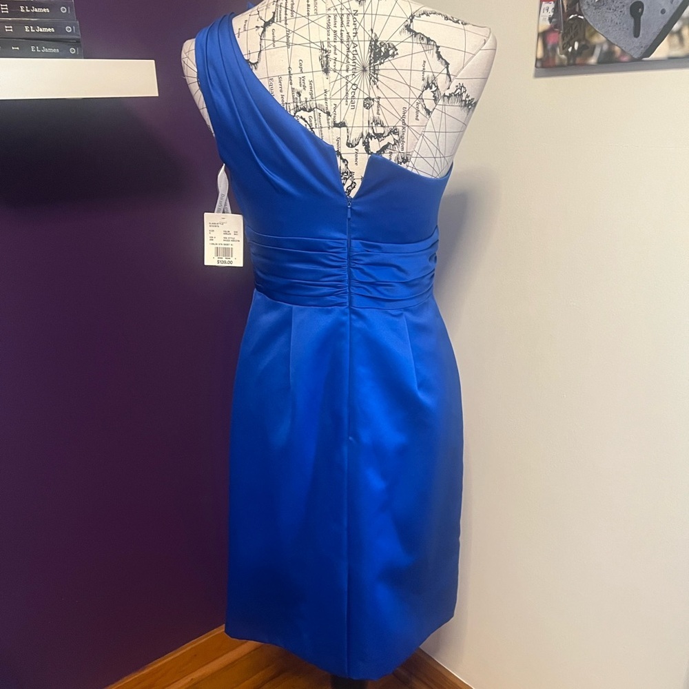 David’s Bridal One Shoulder Short Bridesmaid Dress NWT - Picture 7 of 9